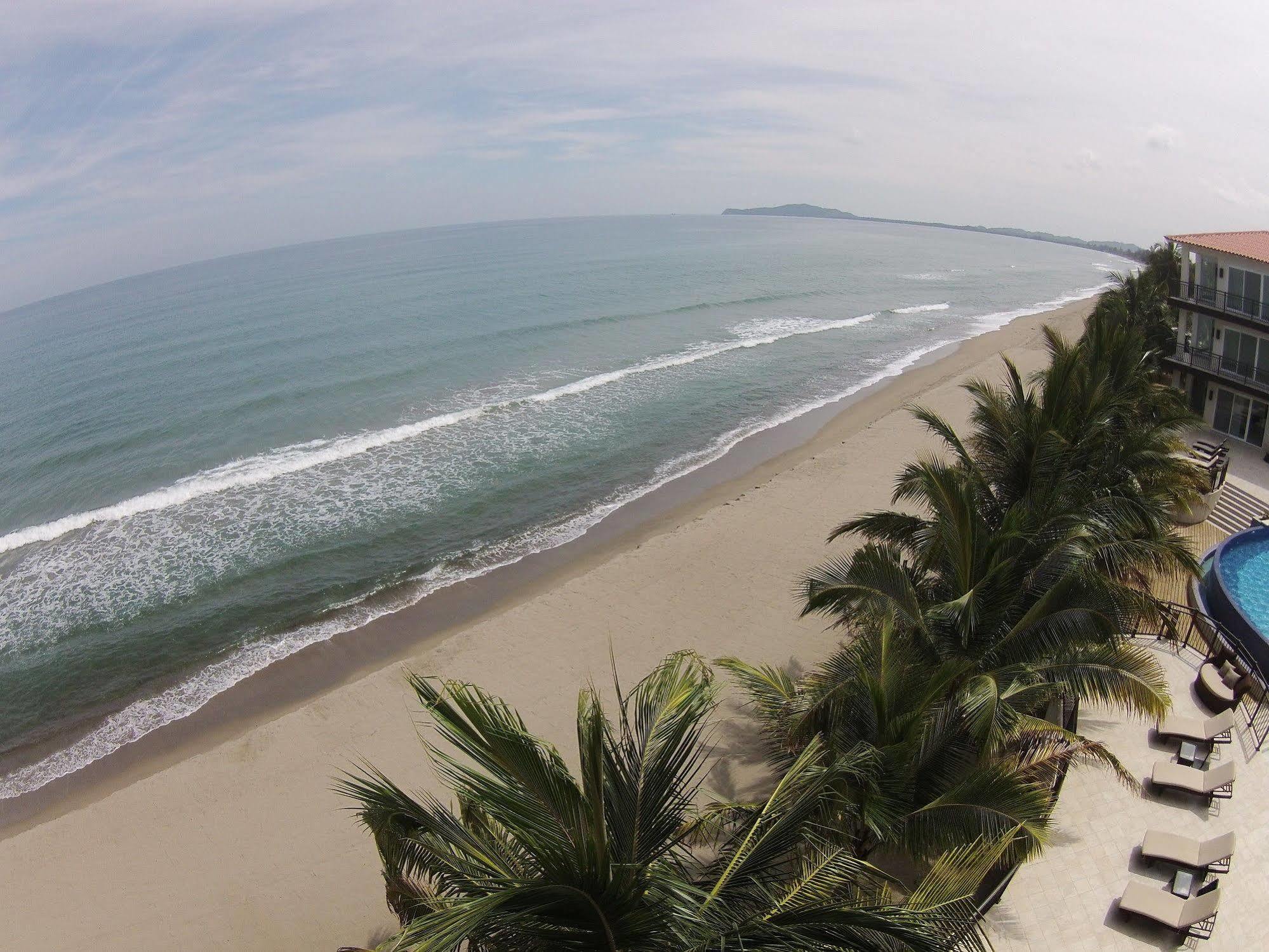 Playa Escondida Beach Club Tela Exterior foto
